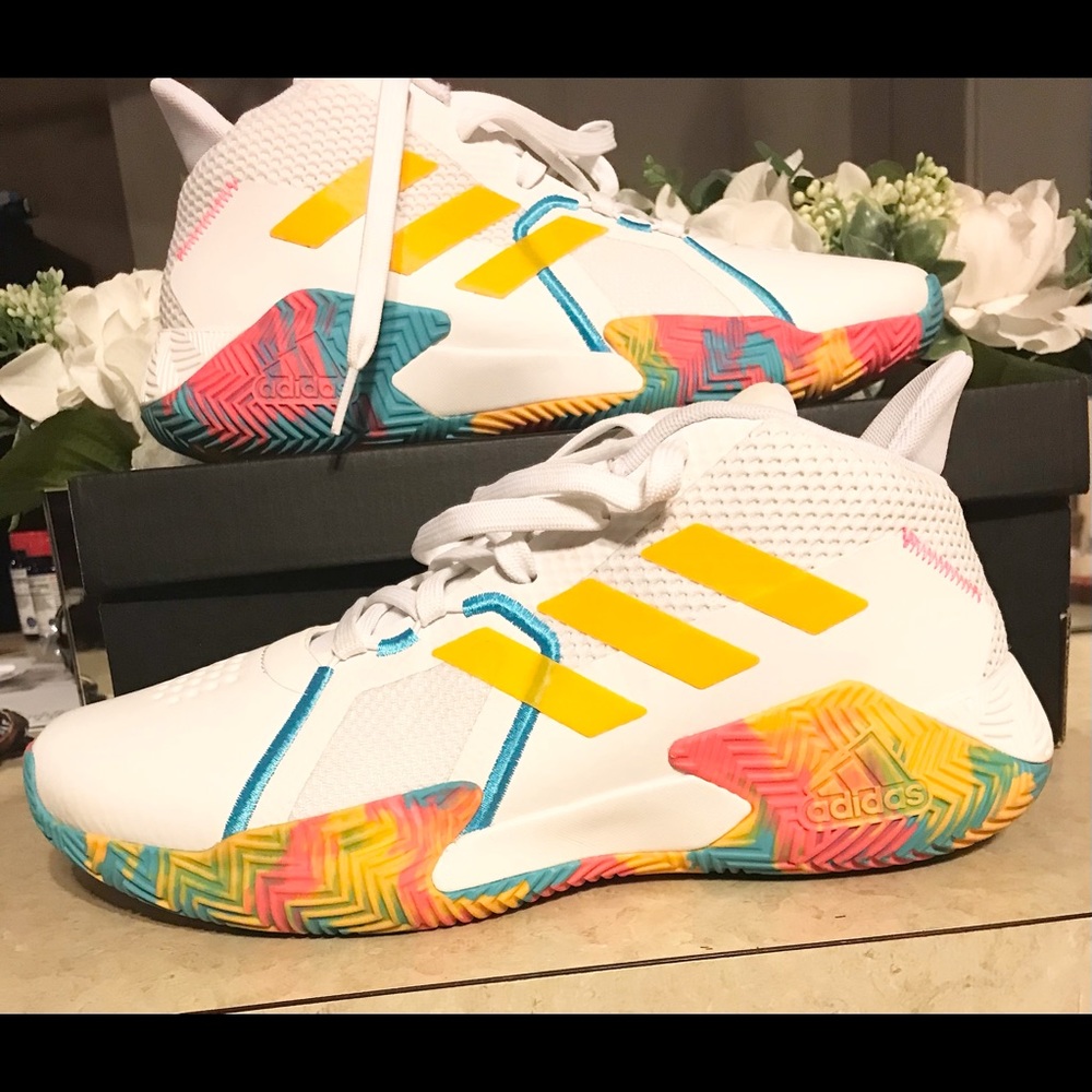Adidas - Picture 3 of 7